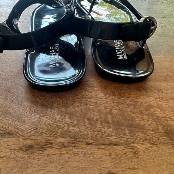 Michael Kors MK Plate Jelly Sandals in Black size 7 - Picture 4 of 7